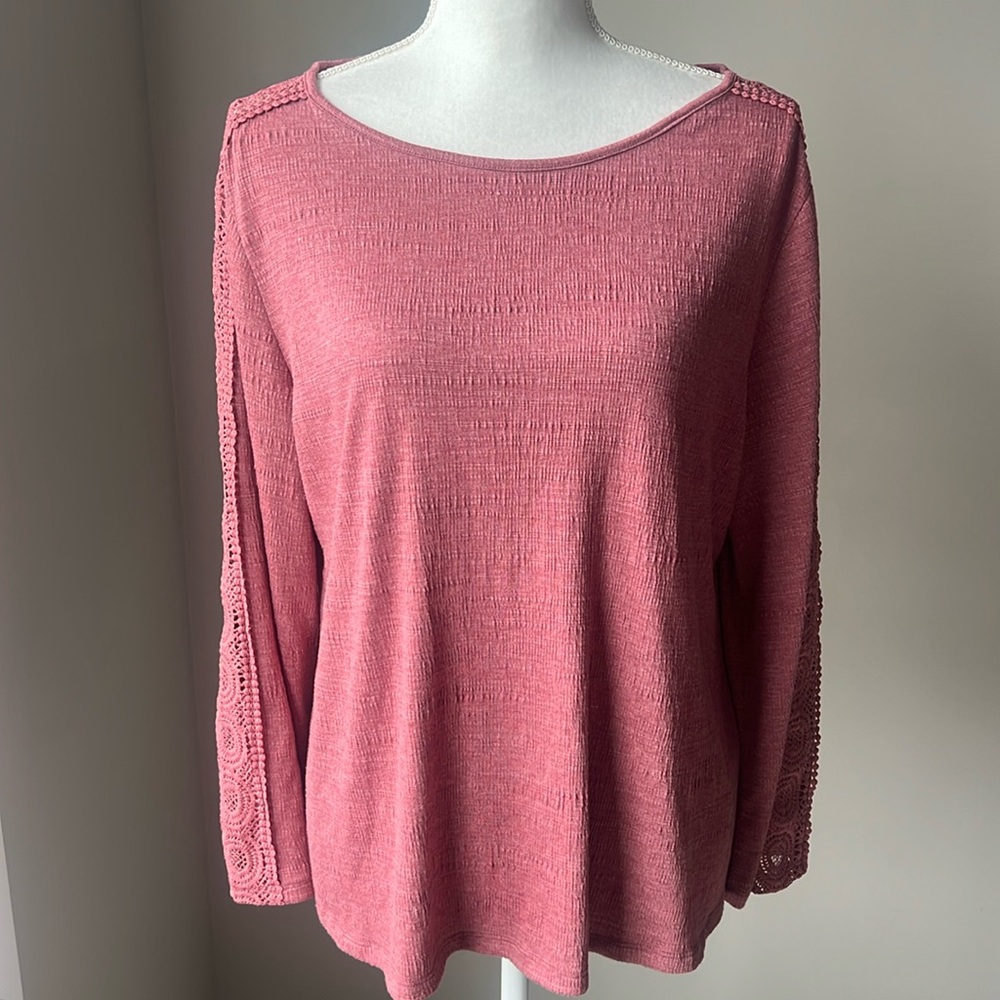 Cable & Gauge Long Sleeve Top